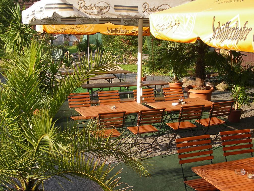 Werners Landgasthaus Lieskau Luaran gambar