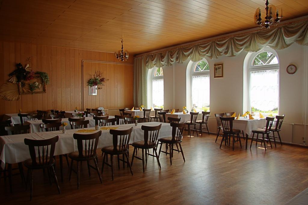 Werners Landgasthaus Lieskau Luaran gambar